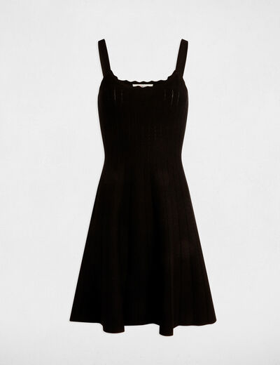 Vestido punto corto evasé negro mujer