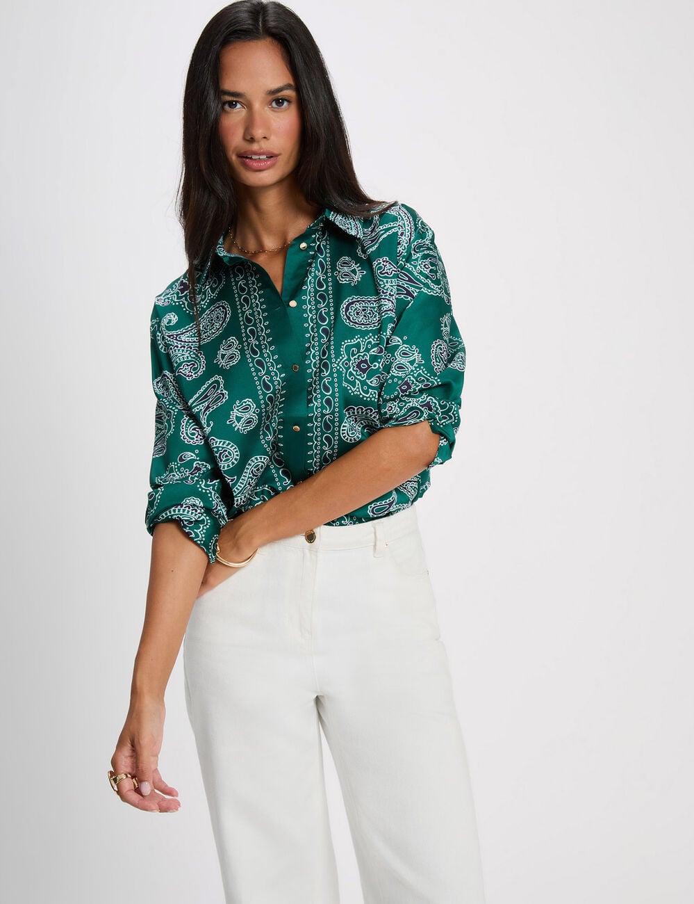 Camisa satinada con cuello abierto multicolor mujer