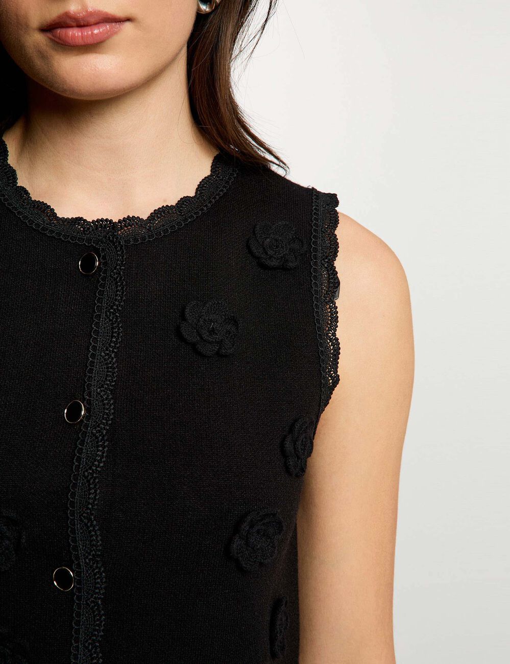 C&aacute;rdigan ajustado con cuello redondo negro mujer