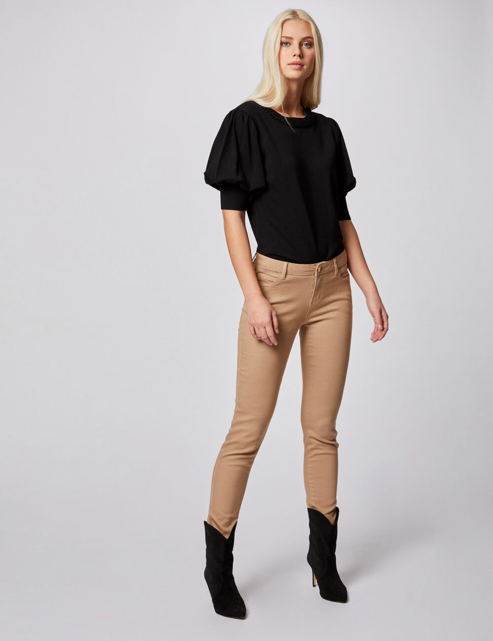 Vaquero skinny talle bajo arena mujer