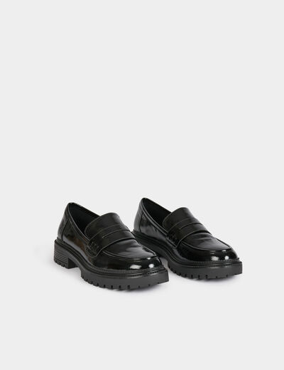 Mocasines de charol negro mujer