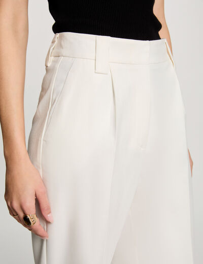 Pantalón pernera ancha pinzas crudo mujer