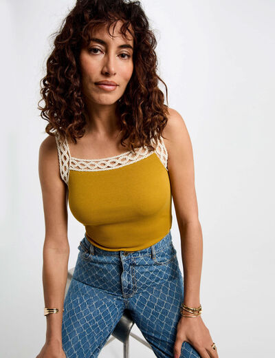 Top sin manga amarillo mostaza mujer