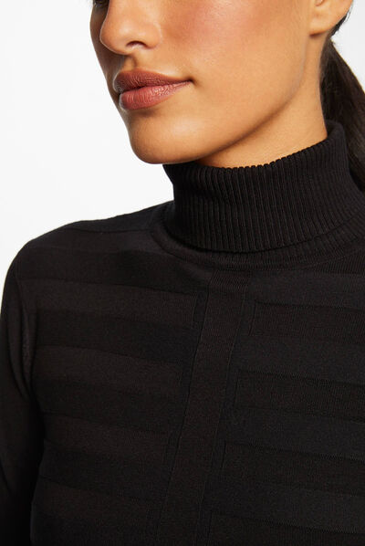 Jersey manga larga cuello de tortuga negro mujer
