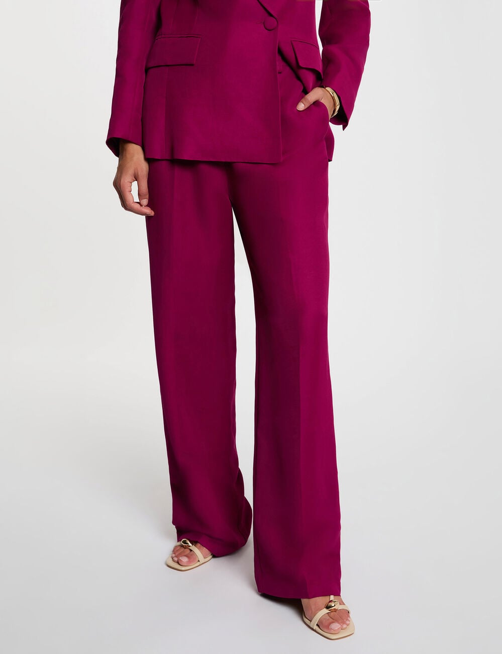 Pantal&oacute;n ancho de tiro alto ciruela mujer