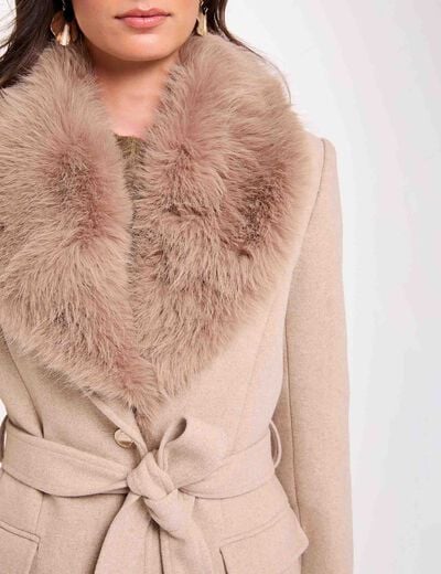 Abrigo largo con cintur&oacute;n beige mujer