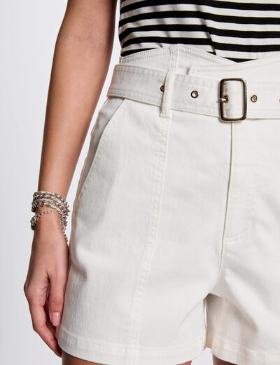 Short vaquero cinturón blanco mujer
