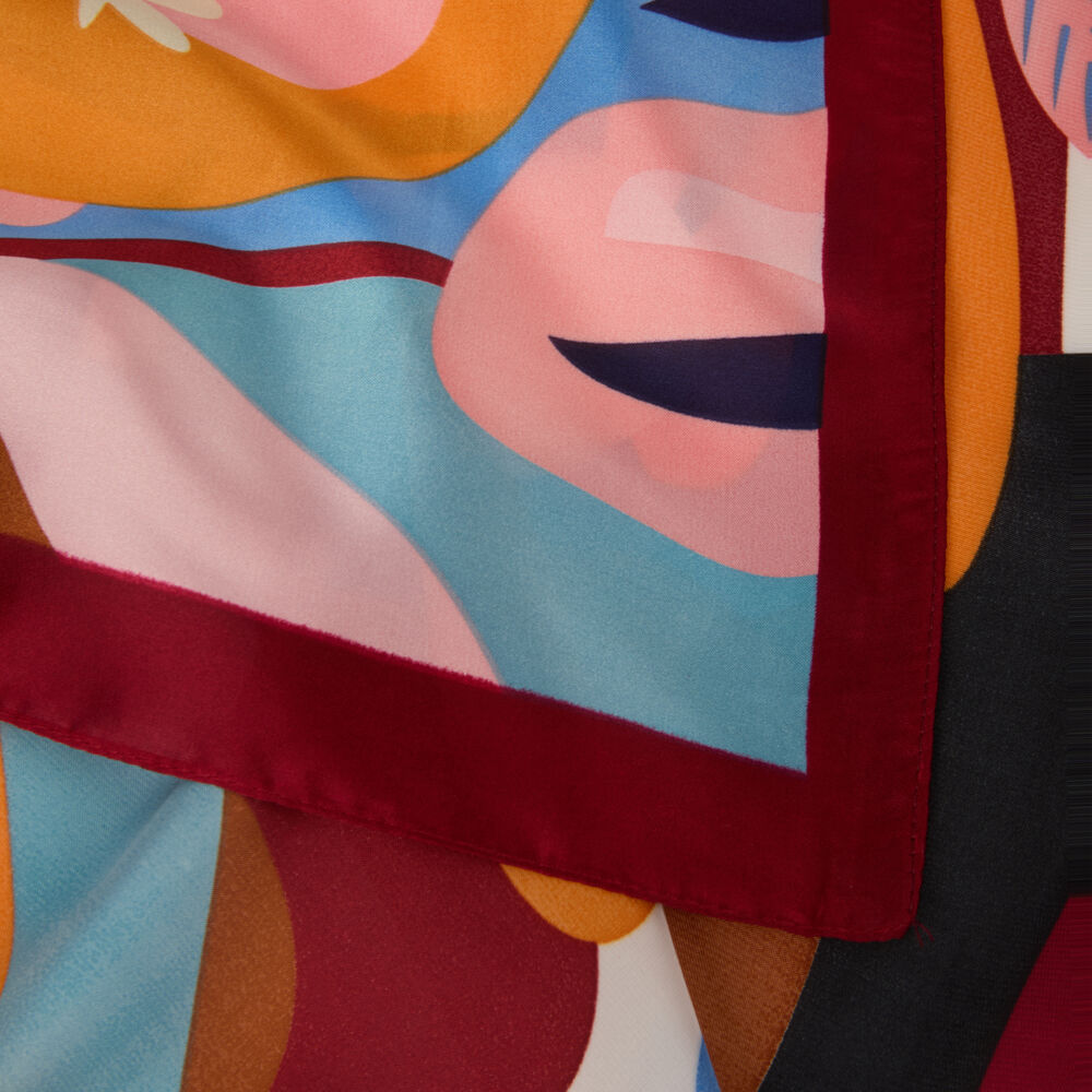 Pa&ntilde;uelo satinado estampado multicolor mujer