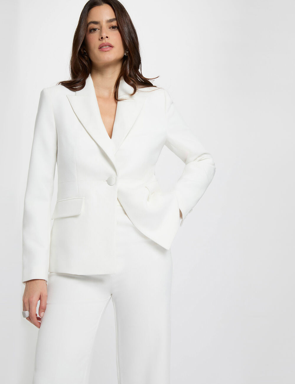 Chaqueta entallada de encaje blanco mujer