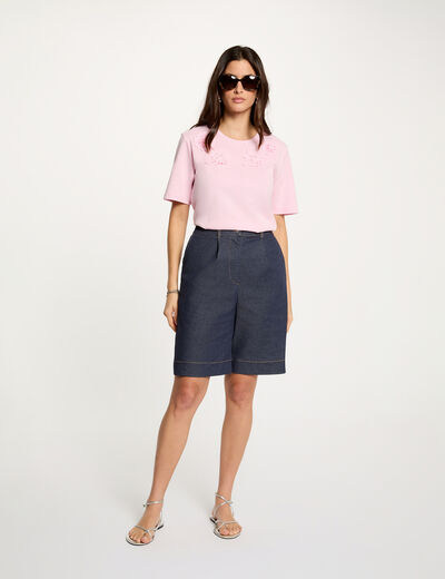Pantal&oacute;n corto ancho de mezclilla denim crudo mujer