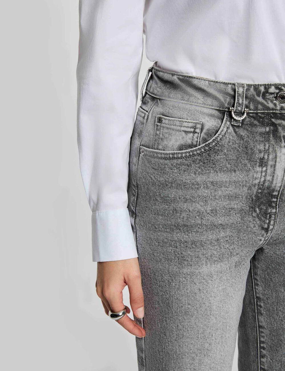 Vaqueros anchos de tiro alto denim nieve gris mujer