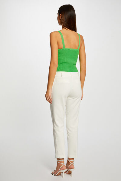 Top punto con adornos verde mujer