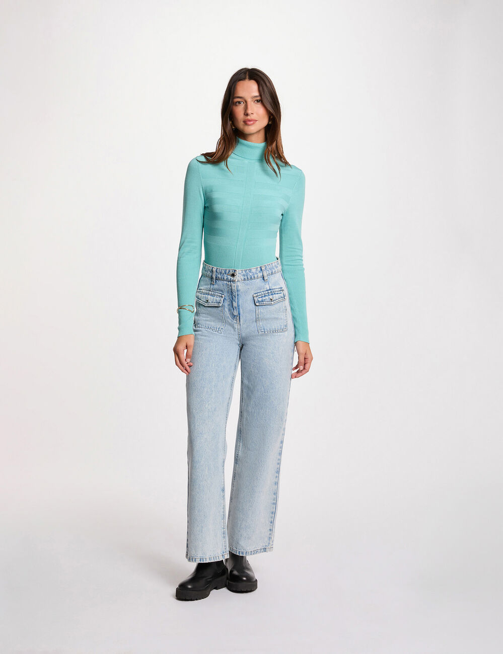 Jersey de cuello alto ajustado verde mujer