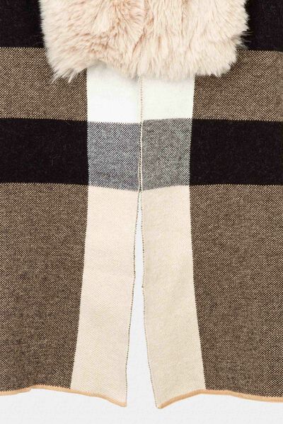Poncho con detalles pelo de imitación beige mujer