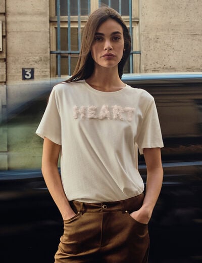Camiseta con bordado en relieve blanco mujer