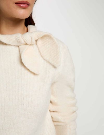 Jersey de cuello alto marfil mujer