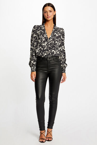 Pantalón skinny efecto mojado negro mujer