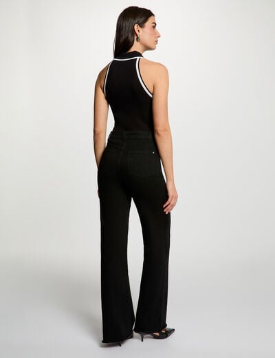 Jersey ajustado con cuello vuelto negro mujer
