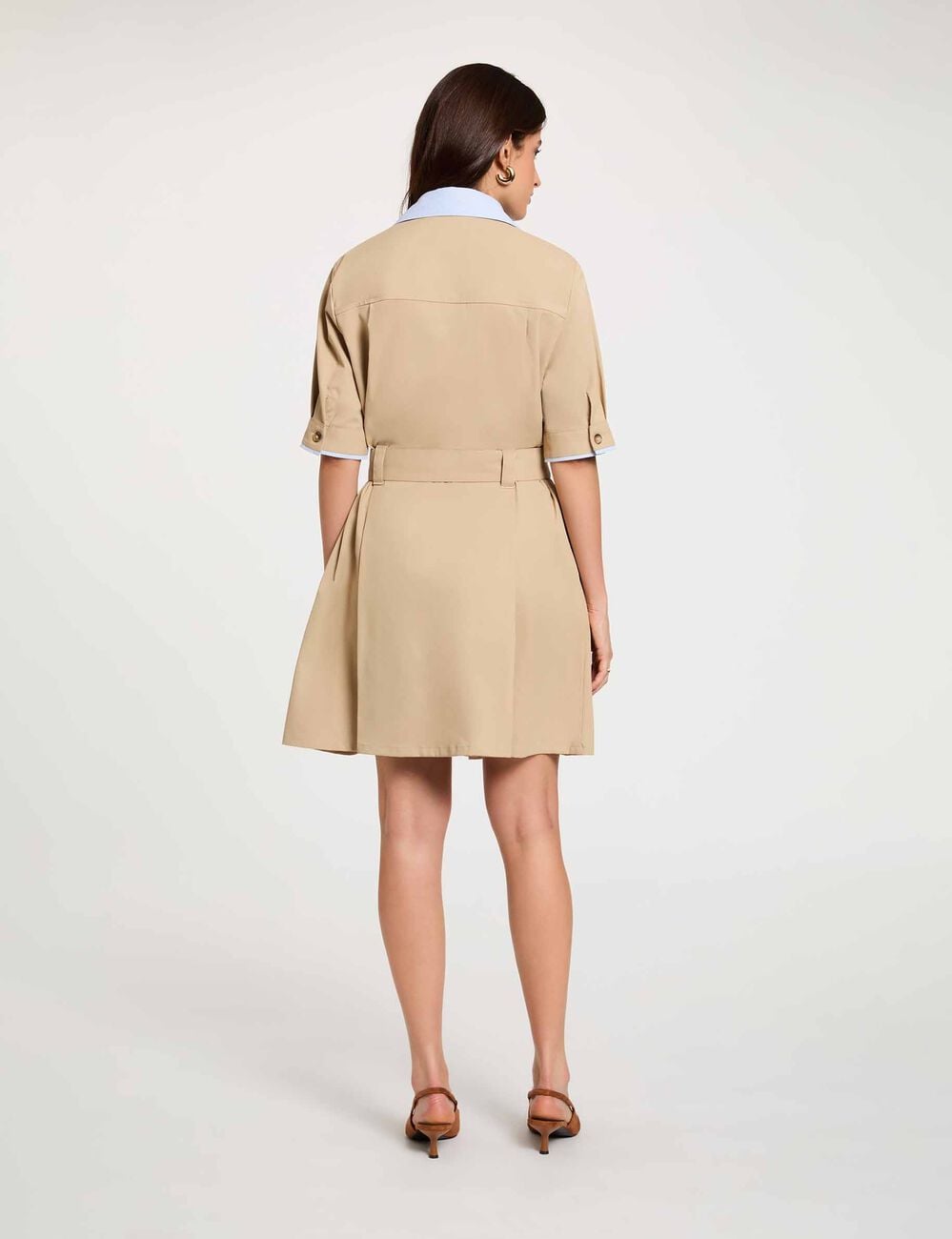 Vestido corto con cuello de solapa beige mujer