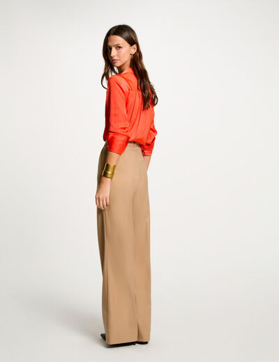 Pantalón pernera ancha pinzas cámel mujer