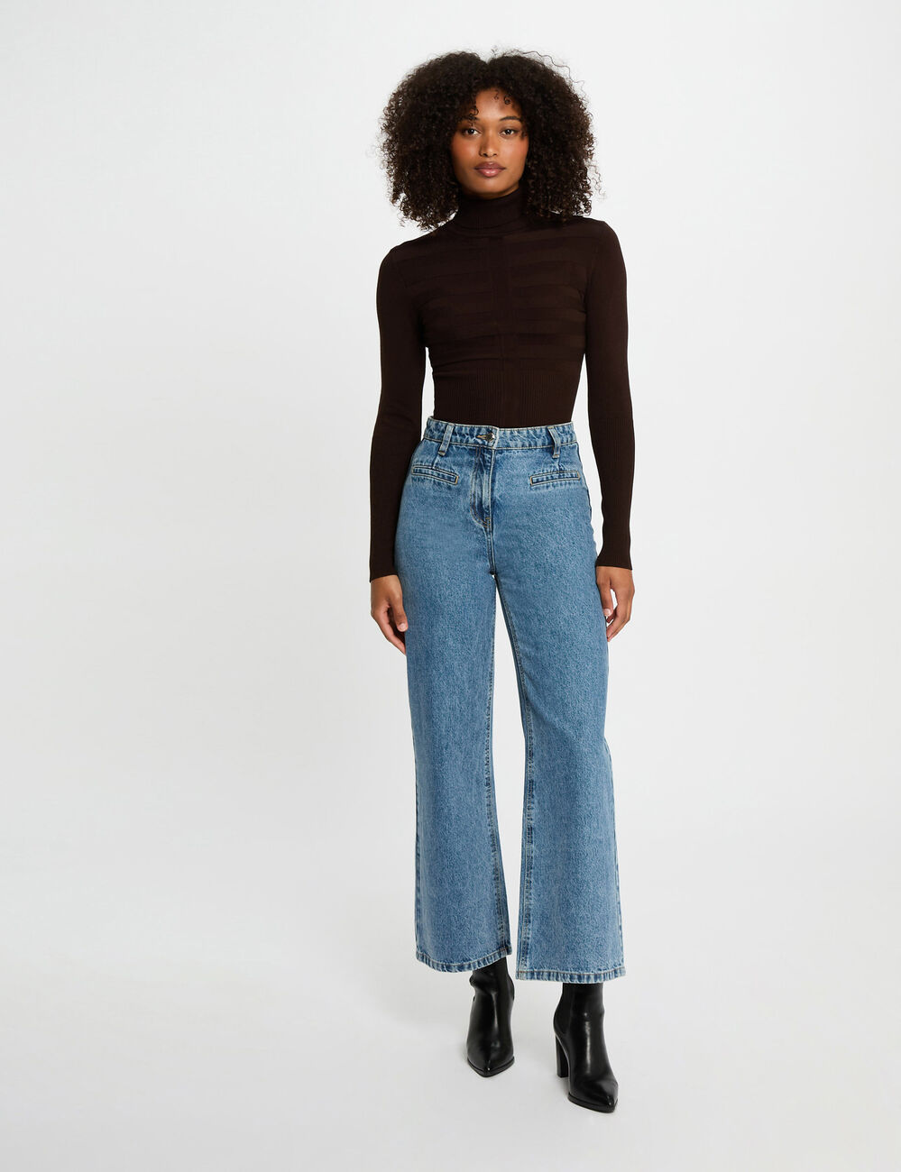Jersey de cuello alto ajustado marr&oacute;n oscuro mujer