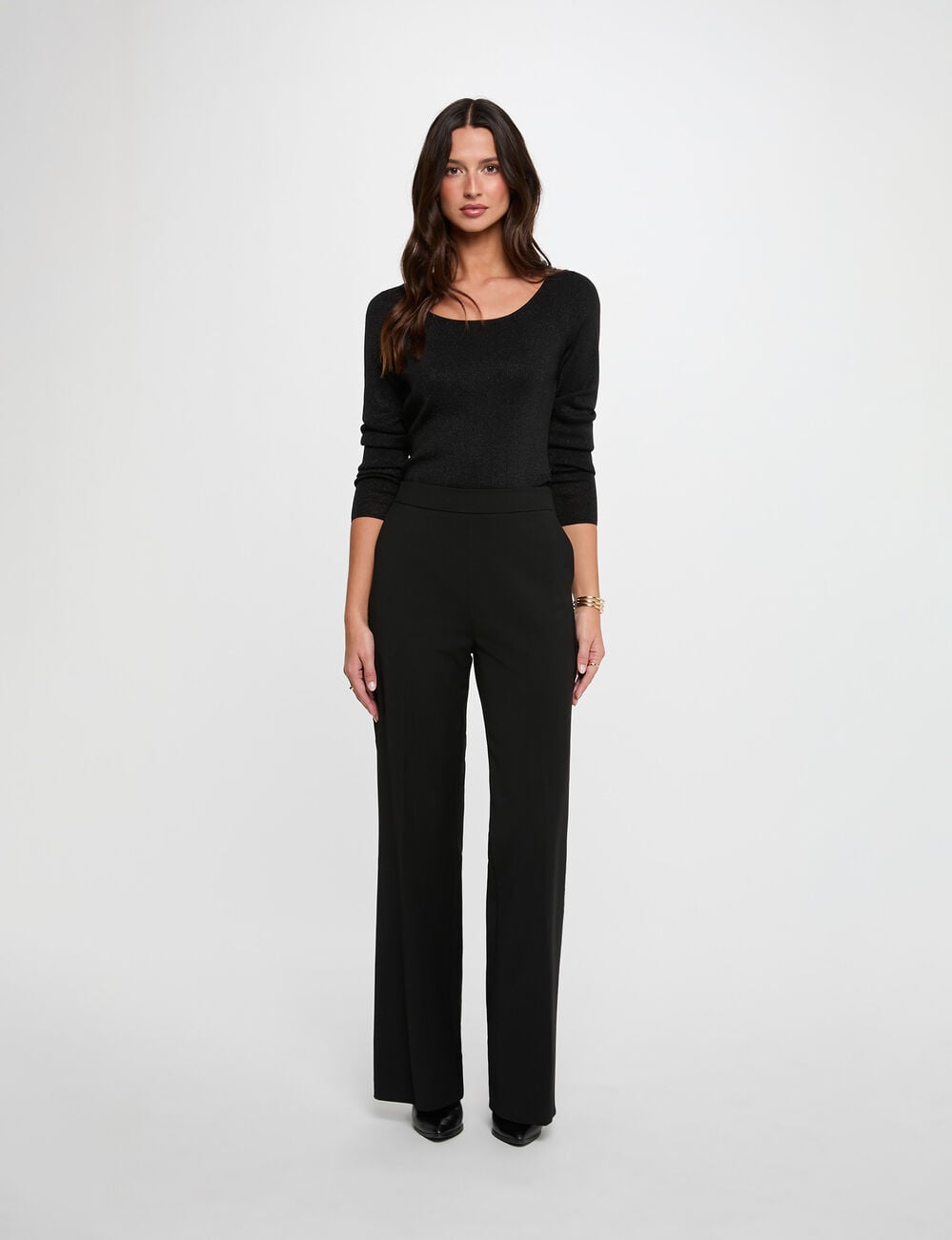 Jersey ajustado con cuello en U negro mujer