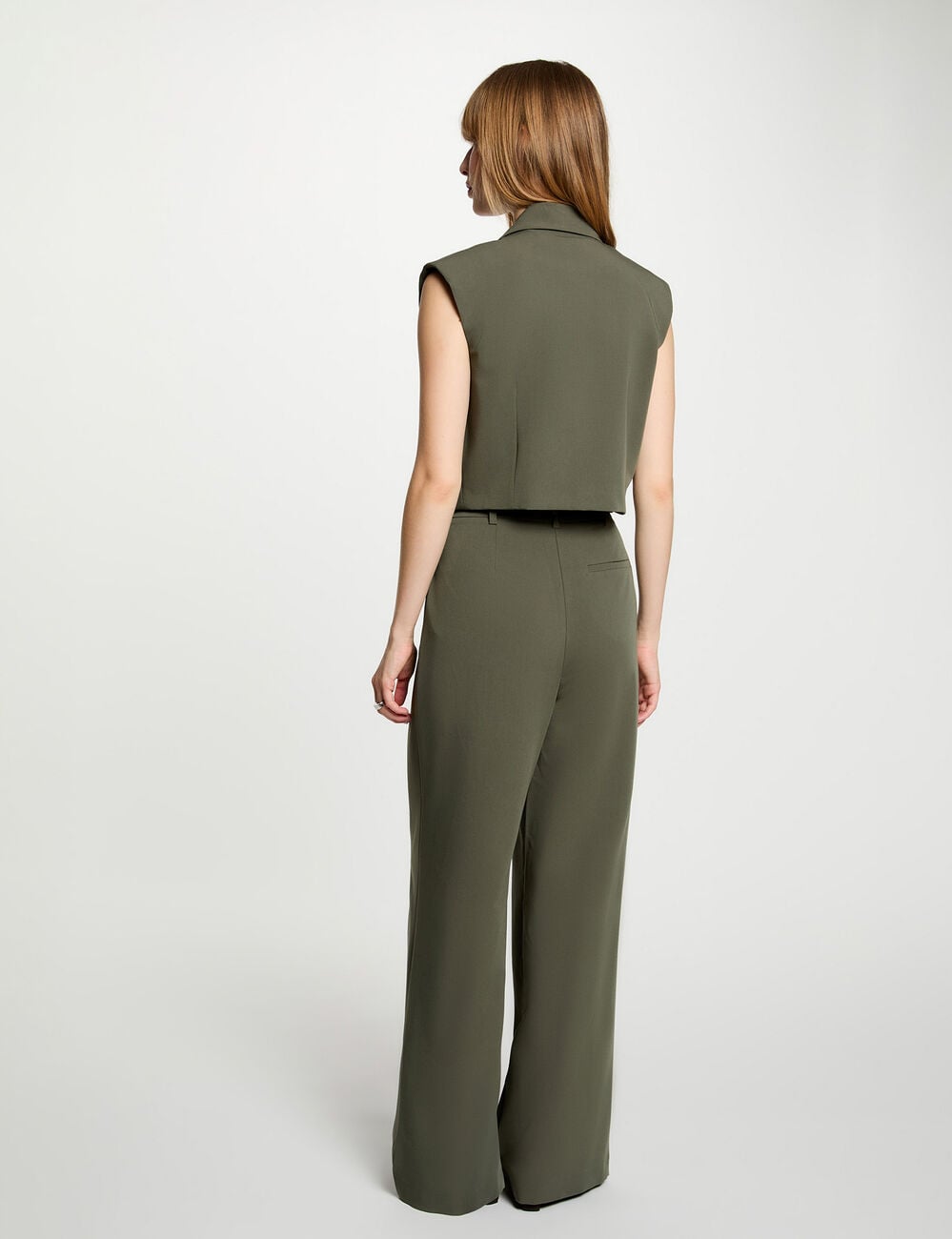 Chaleco cropped verde caqui mujer