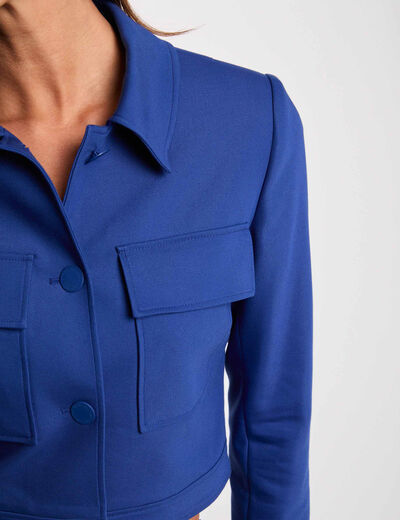 Chaqueta corta abotonada azul eléctrico mujer
