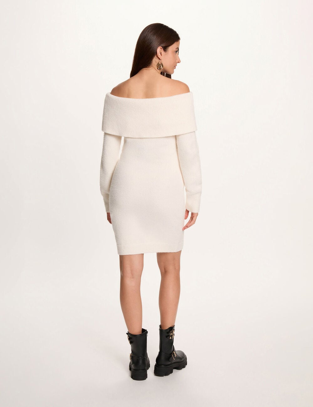 Vestido de punto con cuello bardot marfil mujer