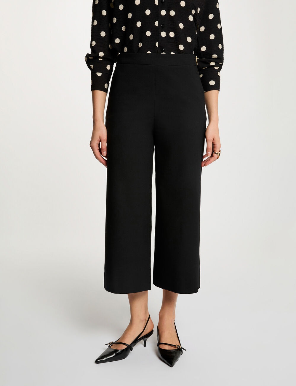Pantal&oacute;n ancho de tiro alto negro mujer