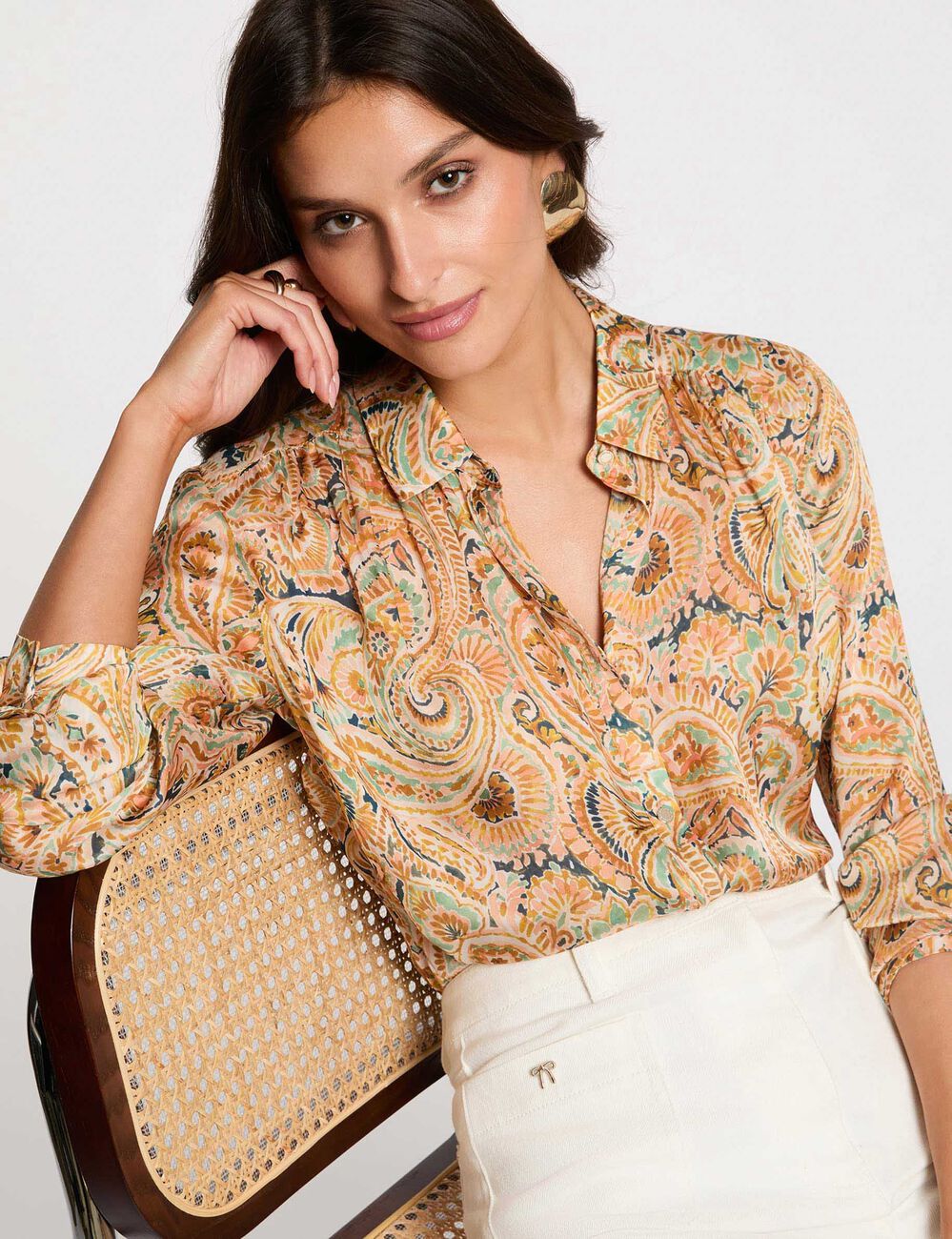 Top de sat&eacute;n con cuello de solapa multicolor mujer