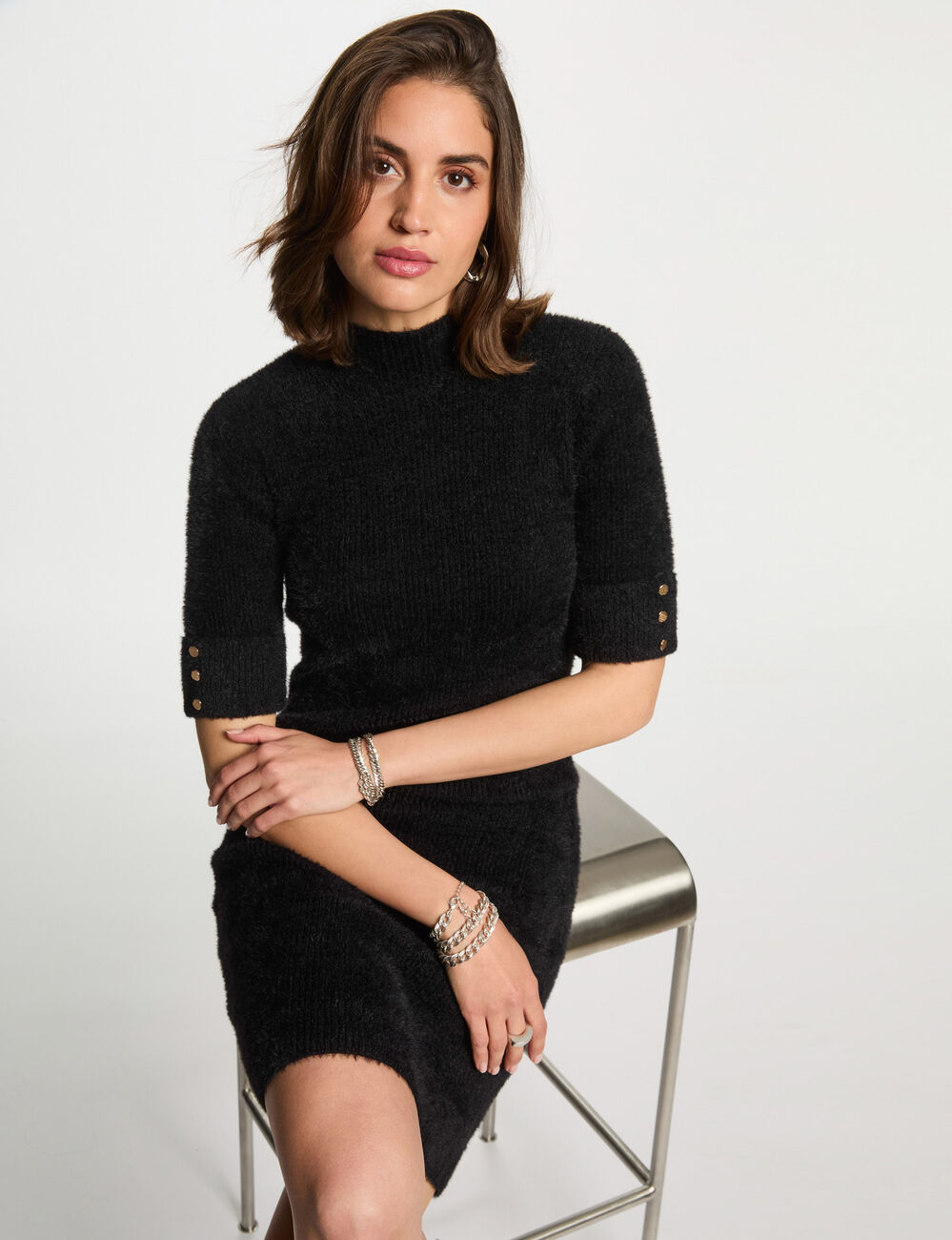 Vestido de punto ajustado manga corta negro mujer