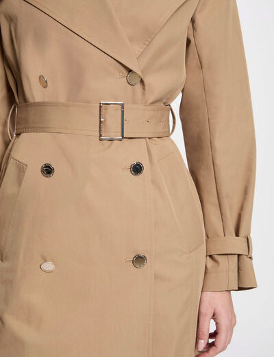Gabardina larga con cinturón beige mujer