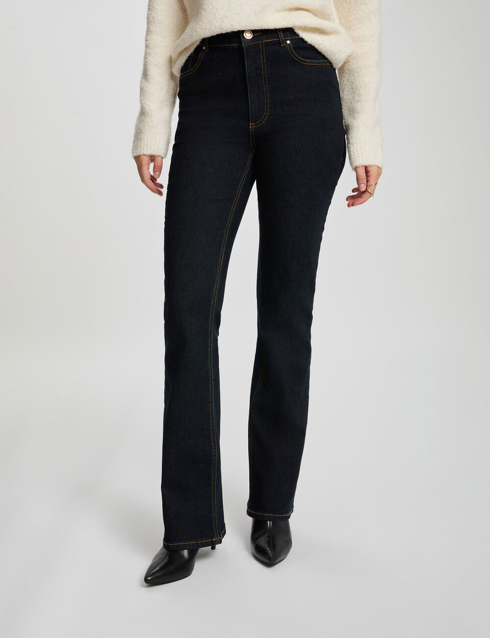 Vaqueros bootcut de tiro alto denim crudo mujer