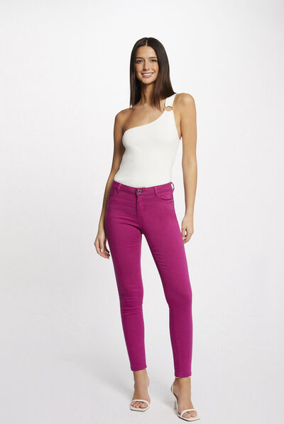 Pantalón skinny talle bajo frambuesa mujer