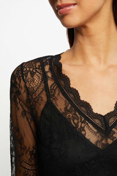 Camiseta manga larga con encaje negro mujer
