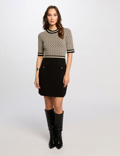 Vestido punto corto ajustado arena mujer