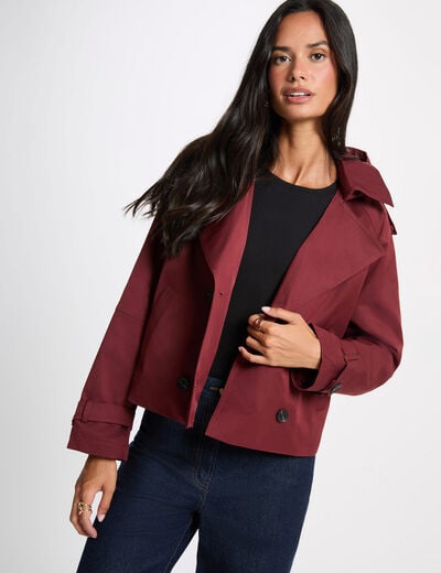 Trench corto con capucha burdeos mujer