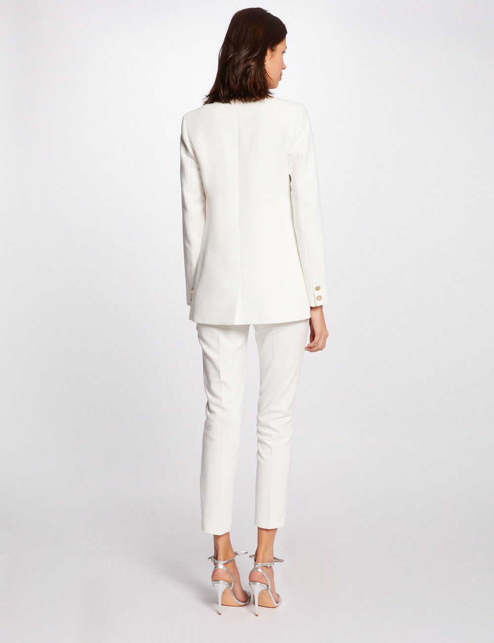 Pantalón cigarette estilo corto marfil mujer