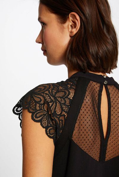 Camiseta manga corta con encaje negro mujer
