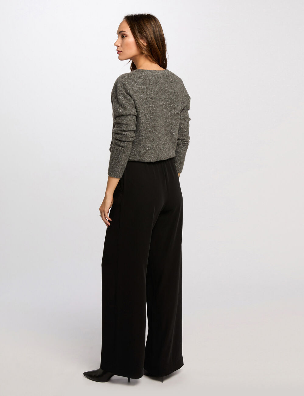 Pantal&oacute;n ancho de tiro alto negro mujer