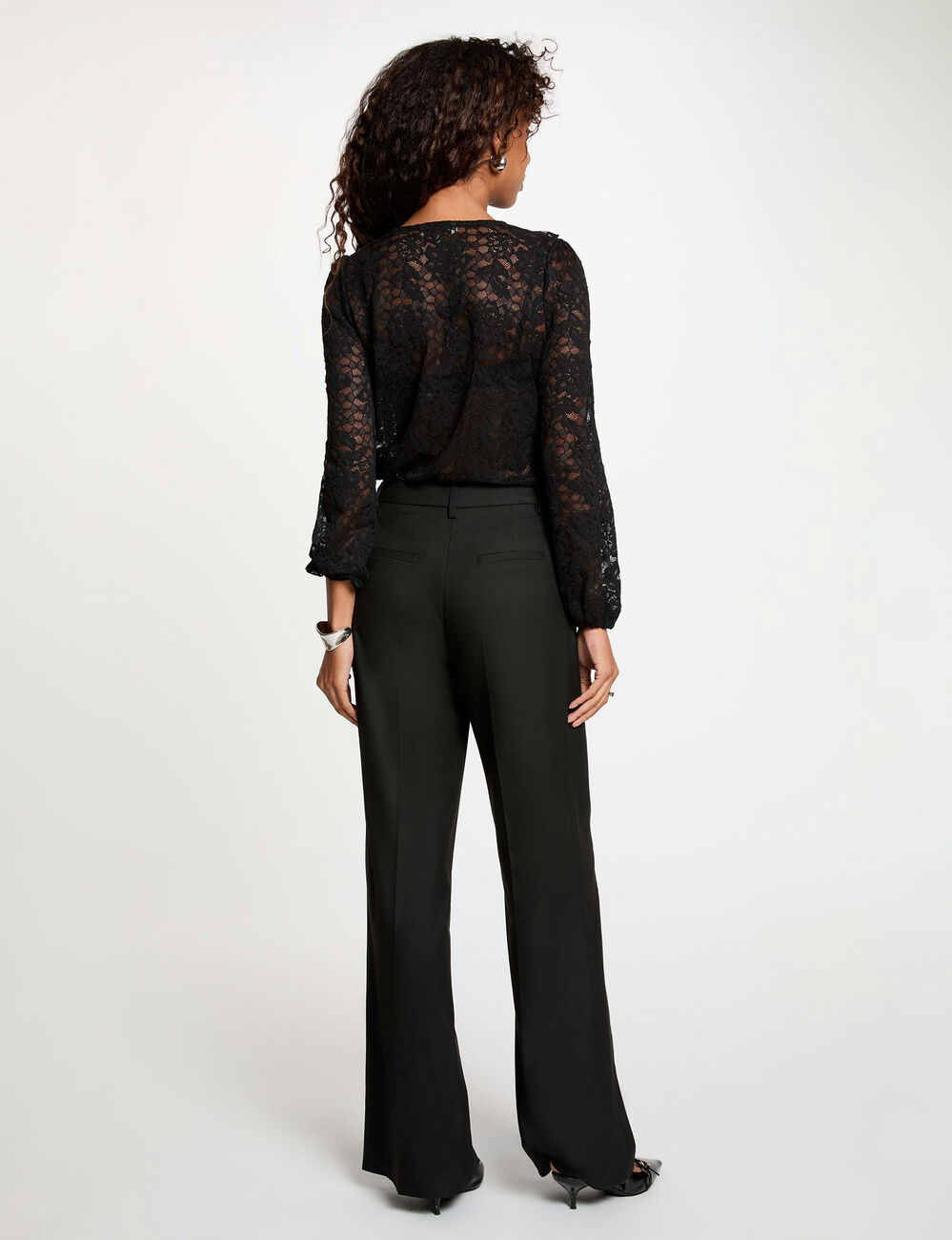 Blusa de encaje con cuello en v negro mujer