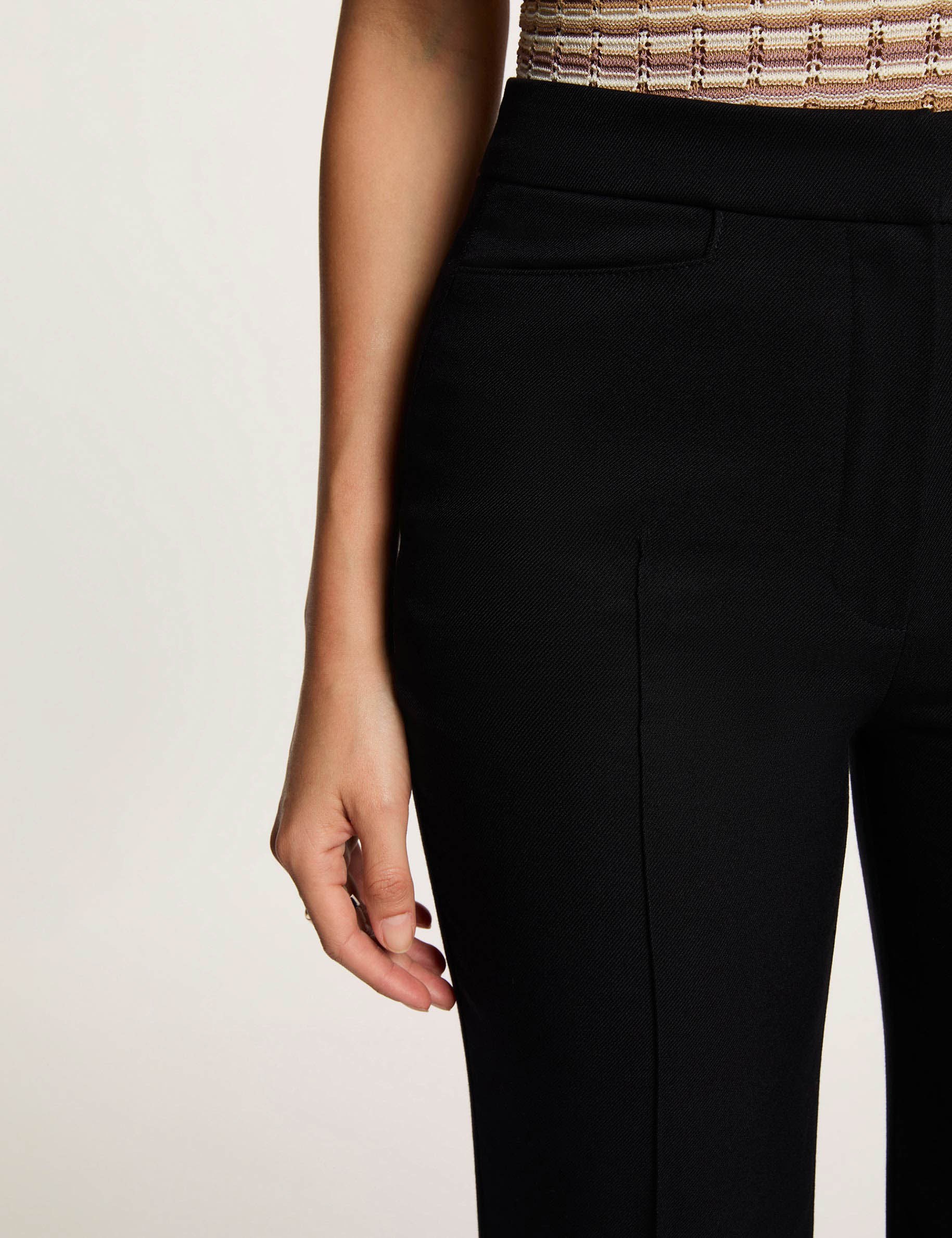 Pantal&oacute;n boot-cut azul marino mujer