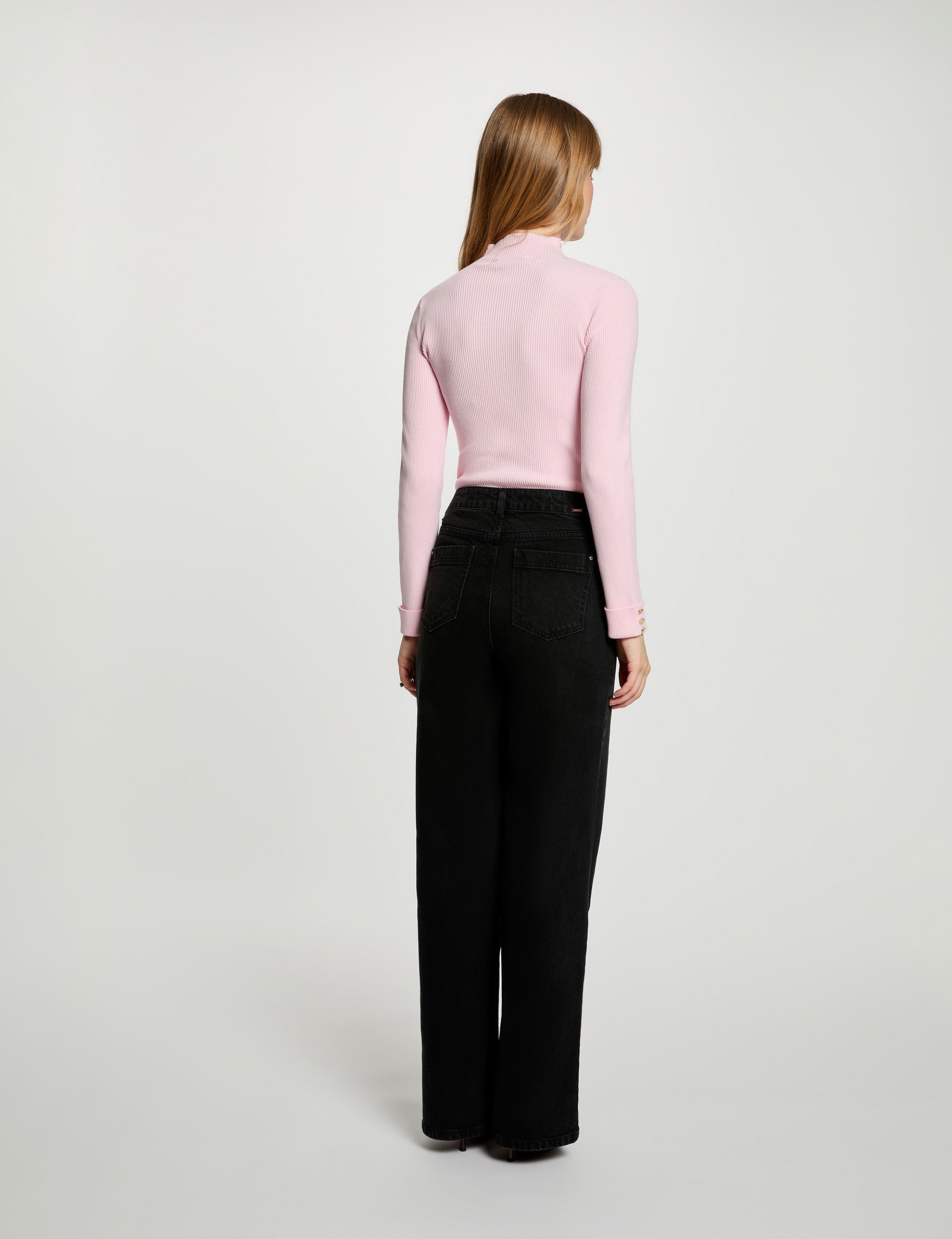 Jersey de cuello alto rosa pastel mujer