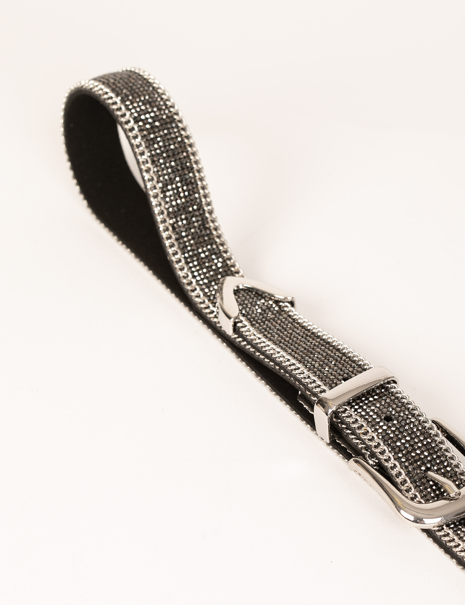 cinturon con strass y cadenas gris claro mujer Cinturón con strass y cadenas gris claro mujer