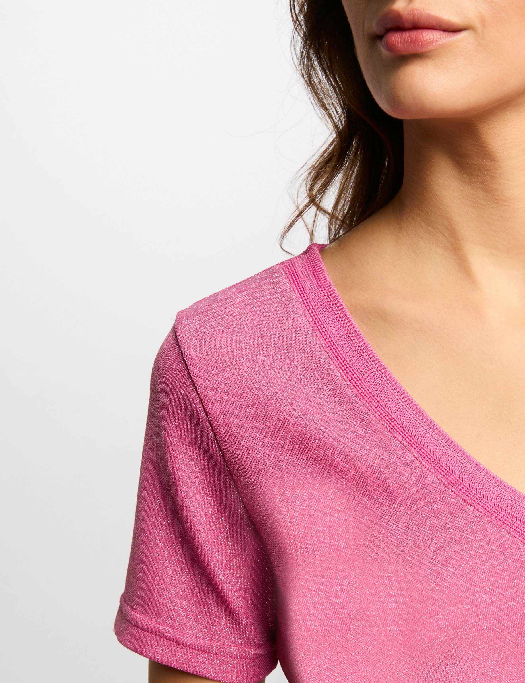 camiseta manga corta con escote en v rosa mujer Camiseta manga corta con escote en V rosa mujer