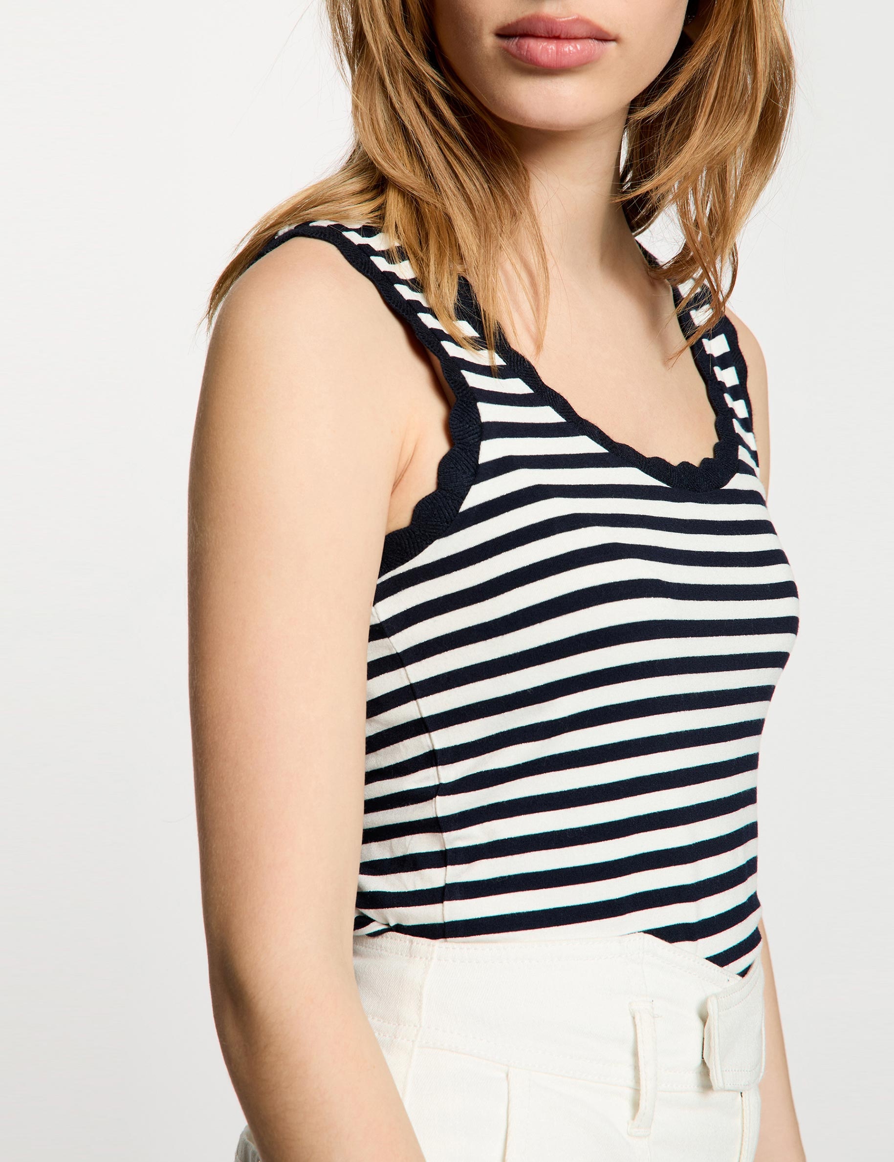Camiseta sin mangas de rayas azul marino mujer