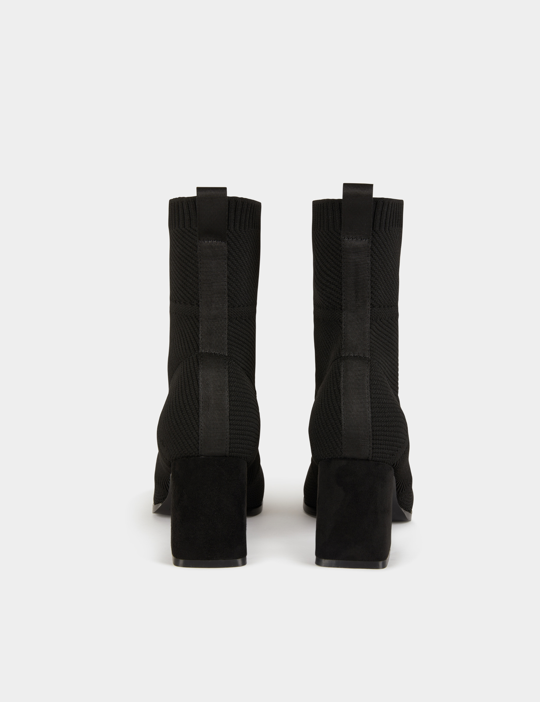 botines acanalados de tacones cuadrados negro mujer Botines acanalados de tacones cuadrados negro mujer