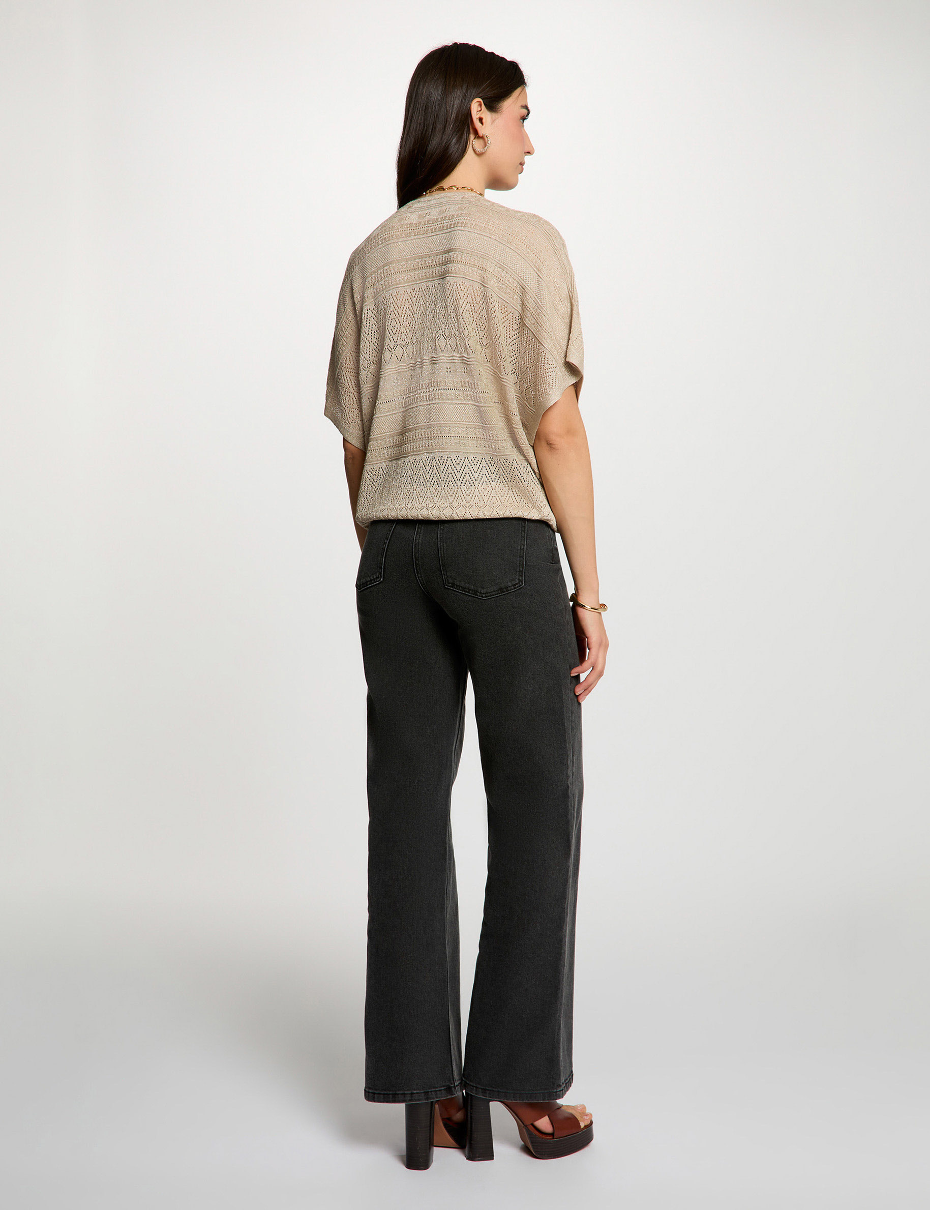 Jersey oversize con cuello en V amarillo oro mujer