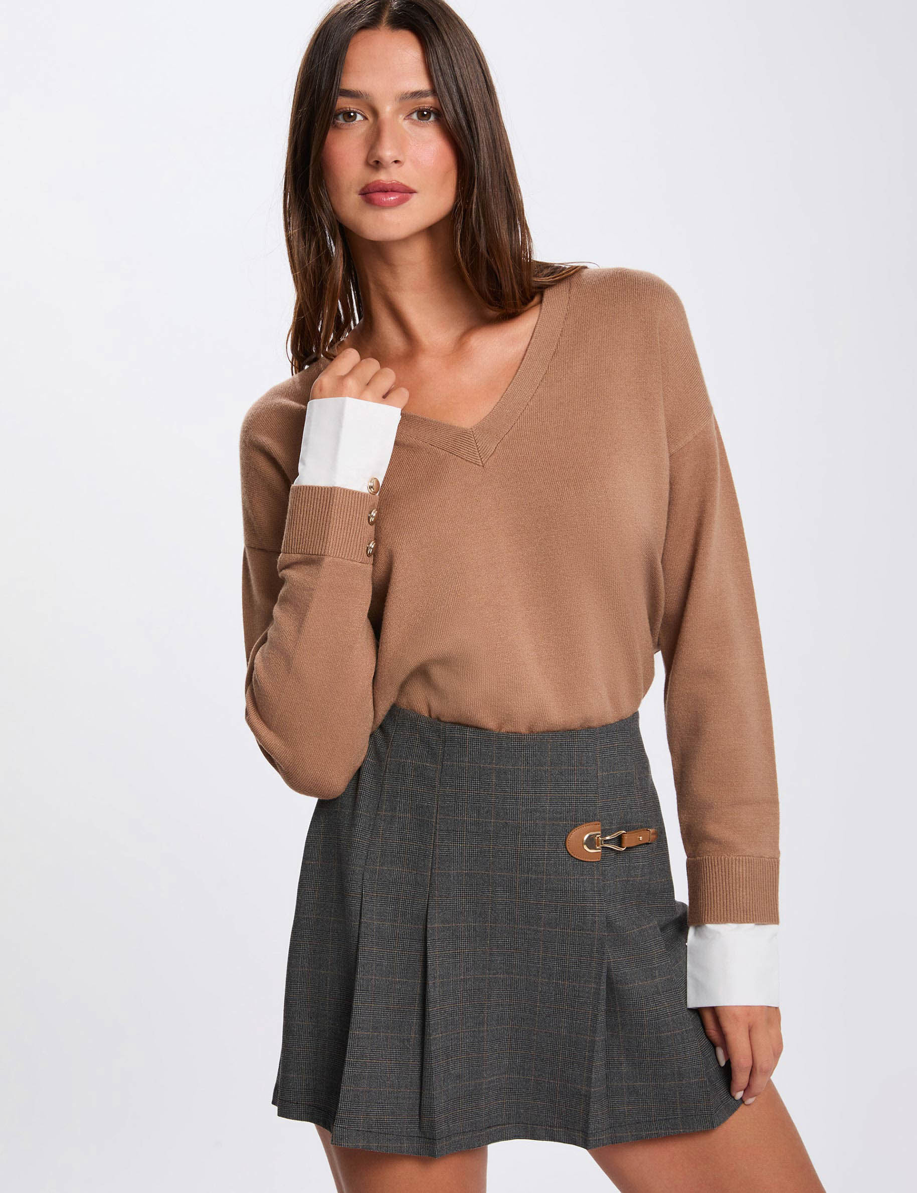 Jersey escote en V marr&oacute;n mujer